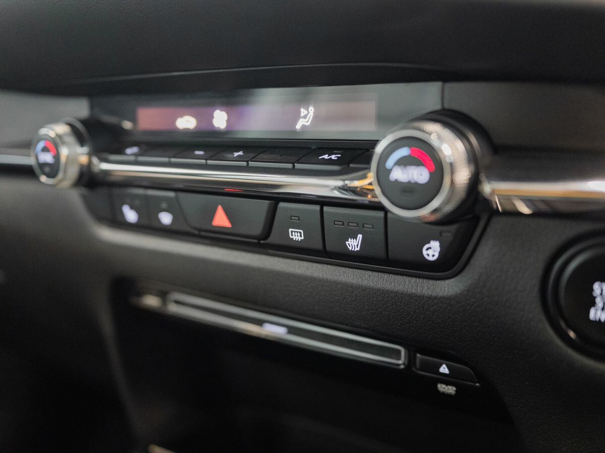 Mazda CX-30 2019 - фото автомобиля