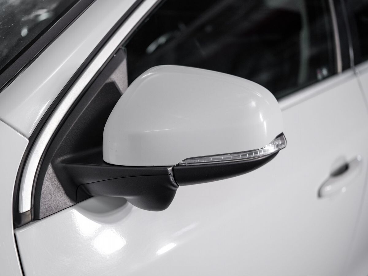 Volvo V60 2012 - фото автомобиля