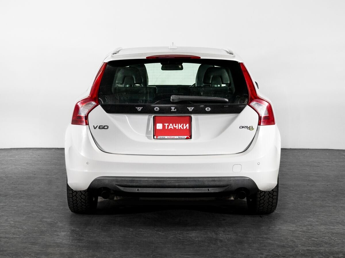 Volvo V60 2012 - фото автомобиля