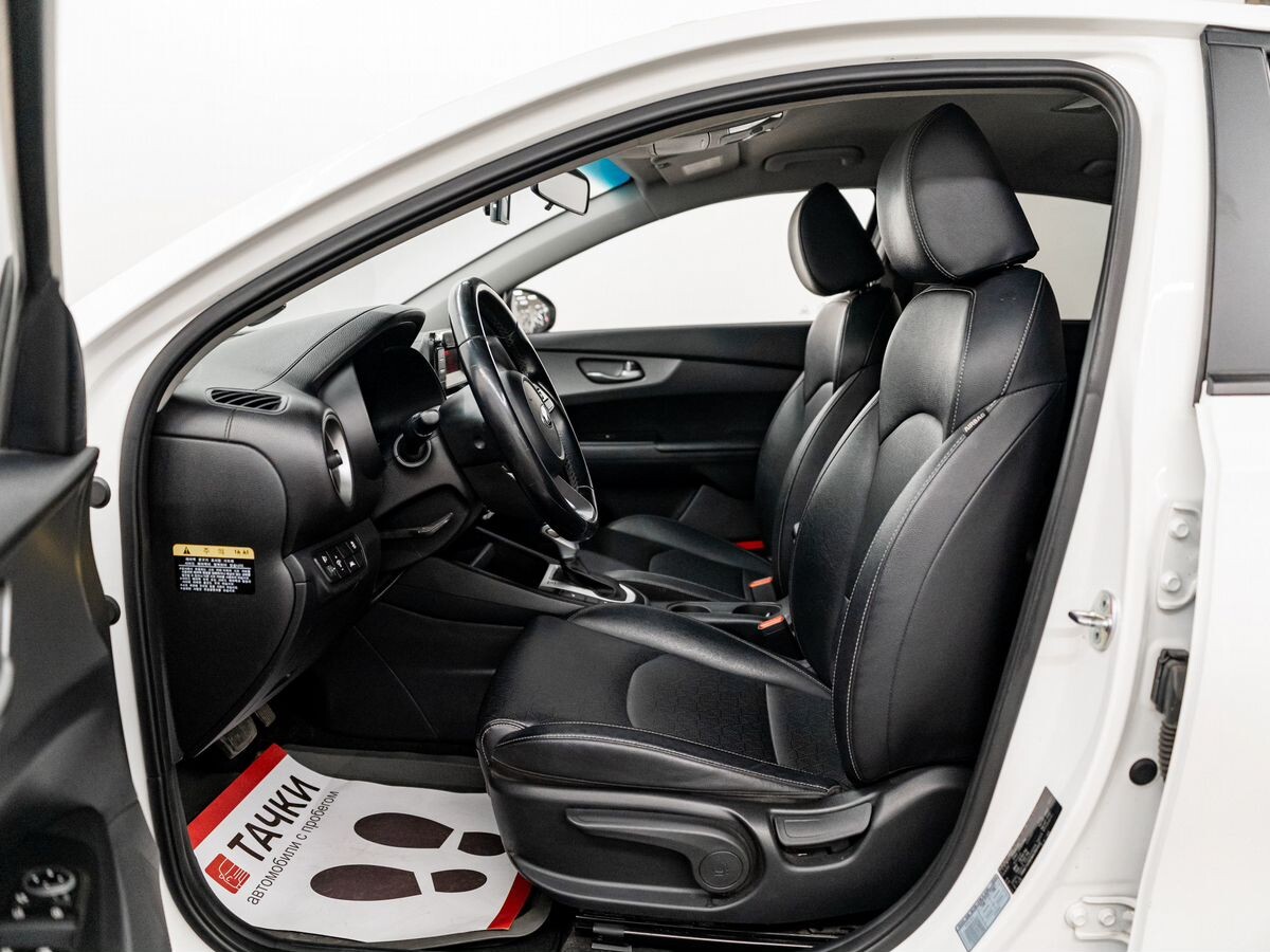 Kia K3 2020 - фото автомобиля