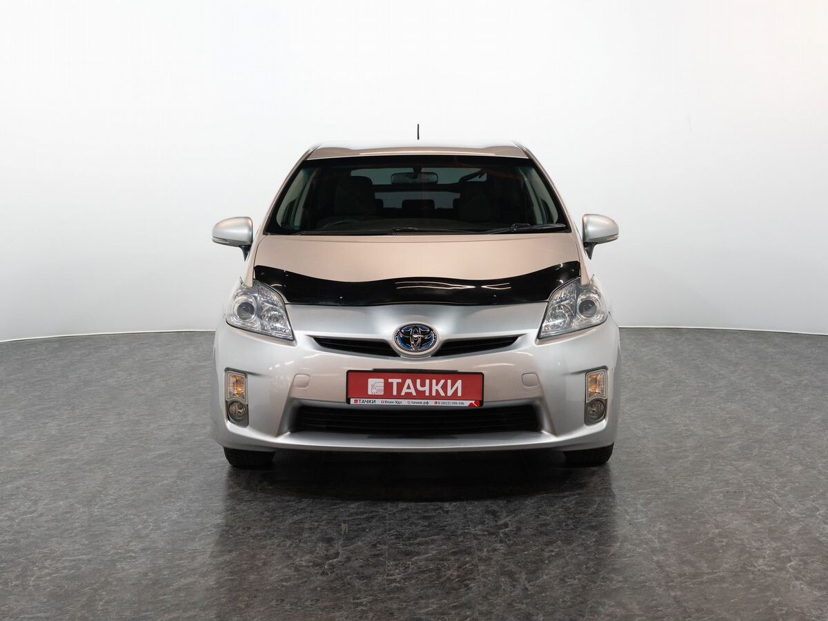 Toyota Prius 2011 - фото автомобиля