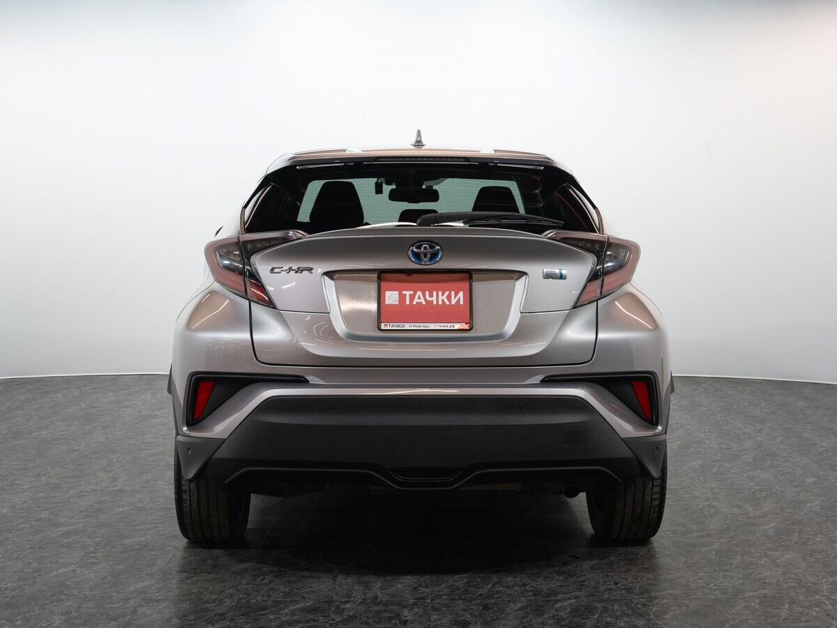 Toyota C-HR 2018 - фото автомобиля