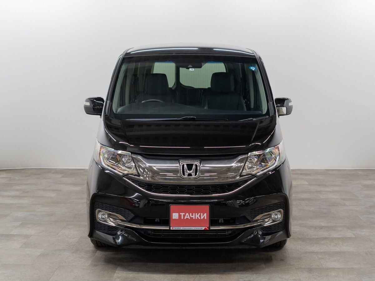 Honda Stepwgn 2017 - фото автомобиля
