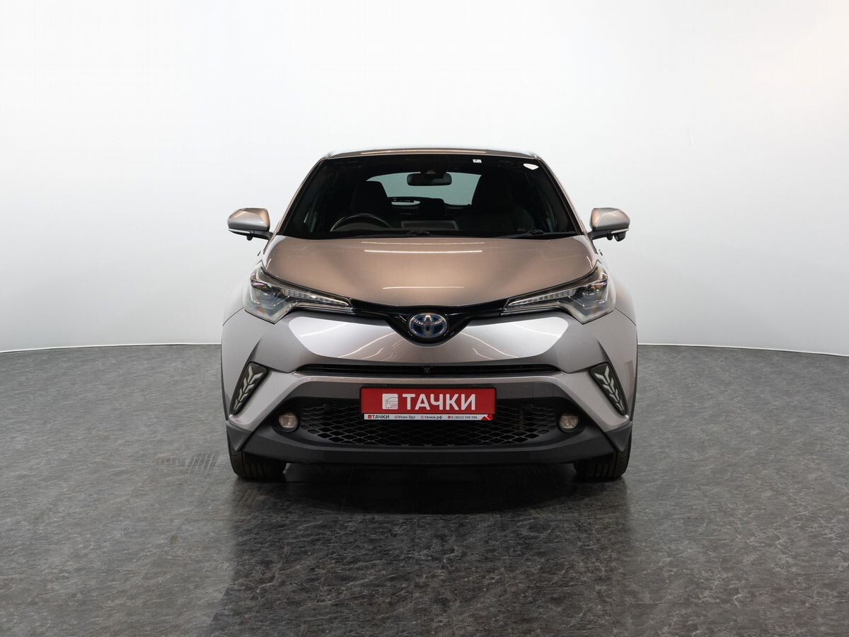 Toyota C-HR 2018 - фото автомобиля