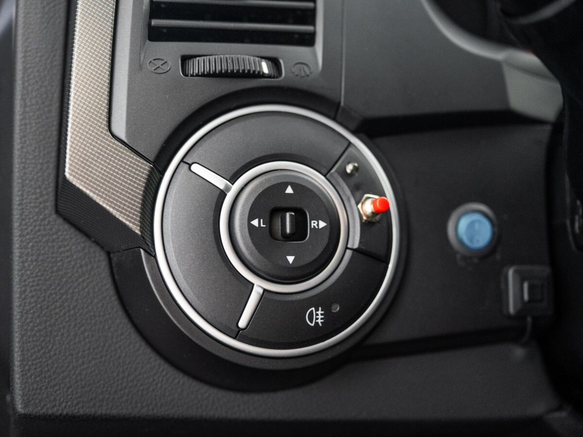 SsangYong Kyron 2009 - фото автомобиля