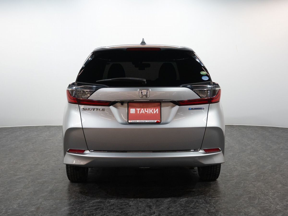 Honda Shuttle 2019 - фото автомобиля
