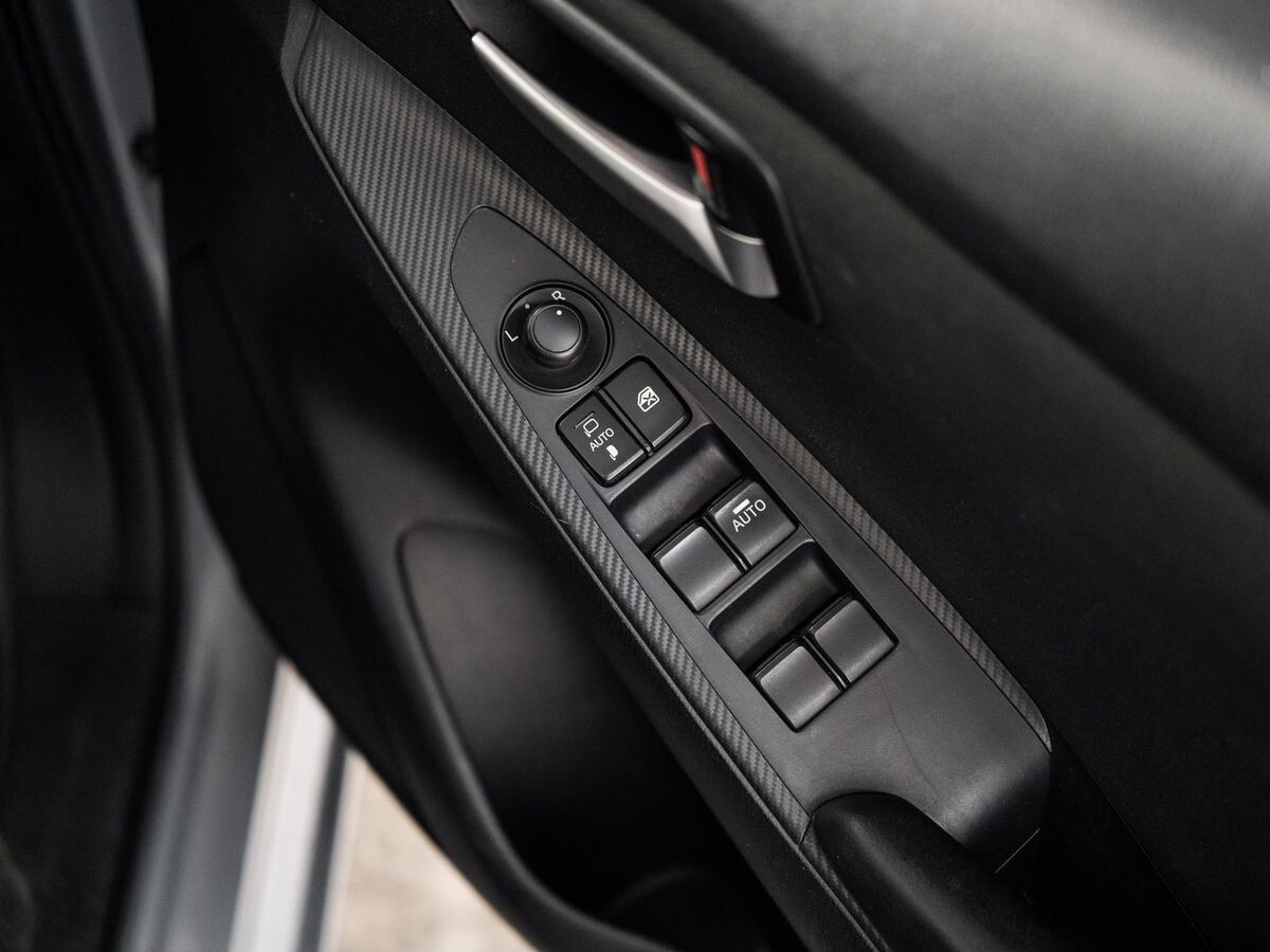 Mazda Demio 2017 - фото автомобиля