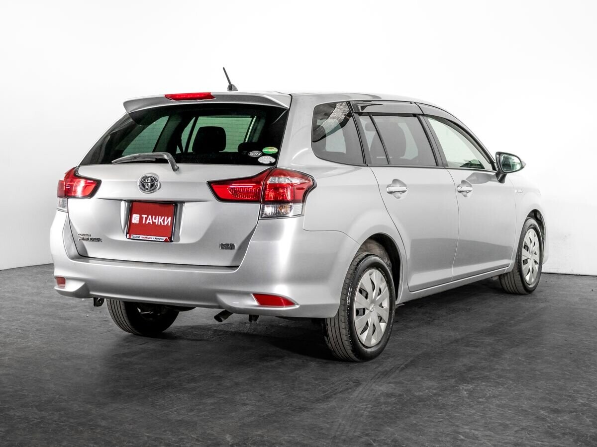 Toyota Corolla Fielder 2016 - фото автомобиля