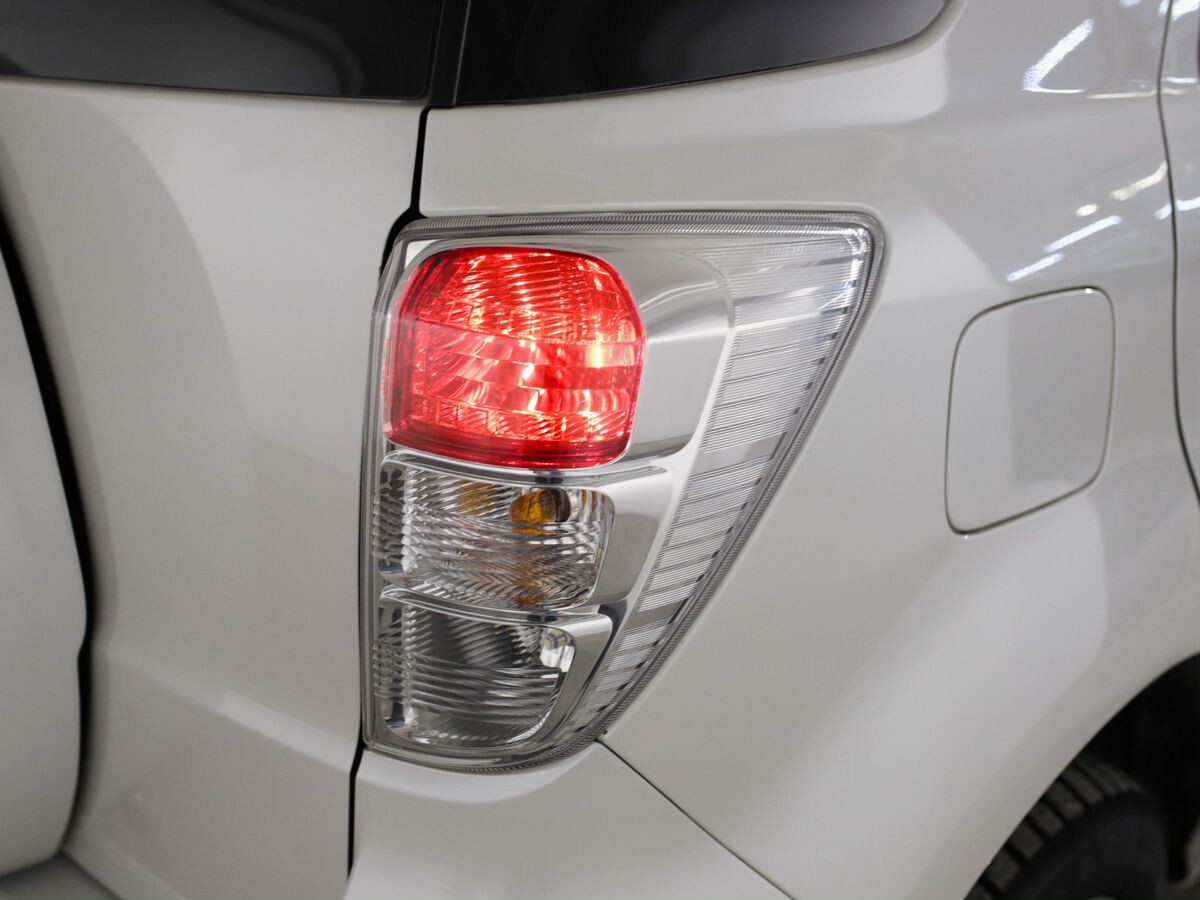 Toyota Rush 2011 - фото автомобиля