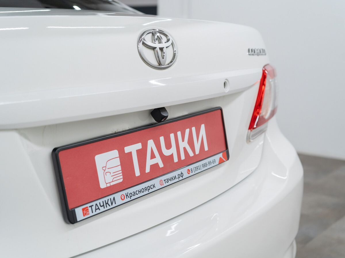 Toyota Corolla 2011 - фото автомобиля