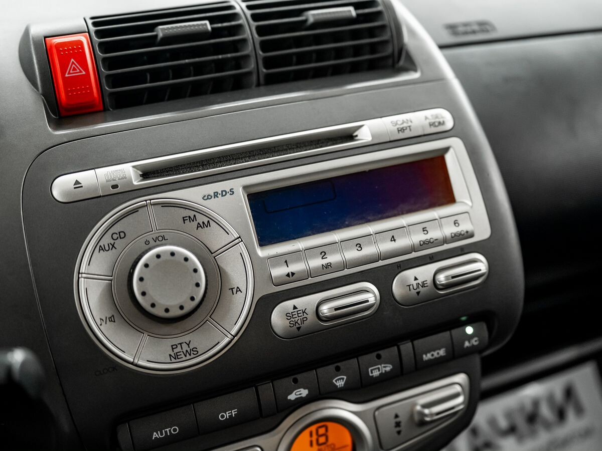 Honda Jazz 2007 - фото автомобиля