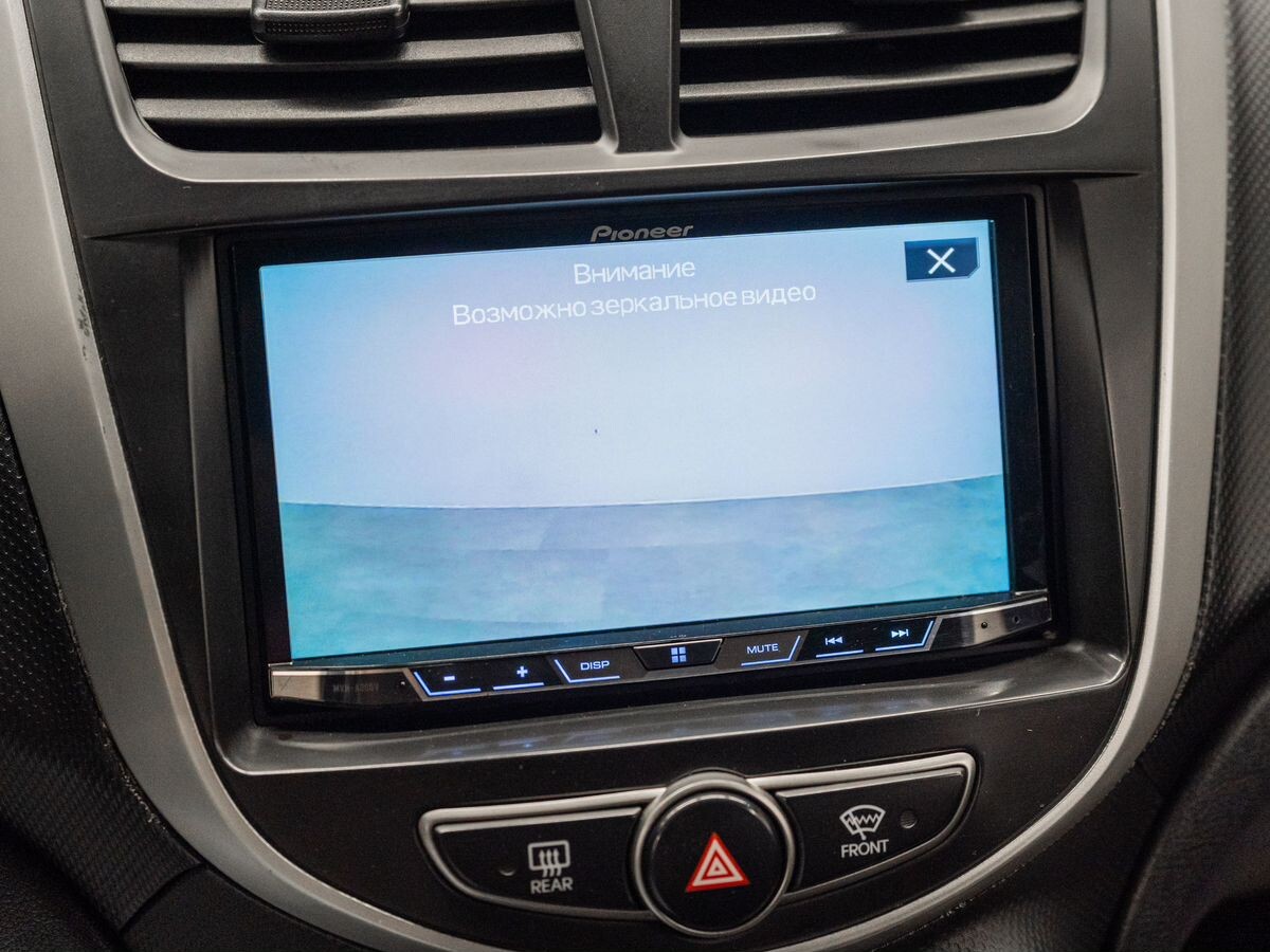 Hyundai Solaris 2014 - фото автомобиля