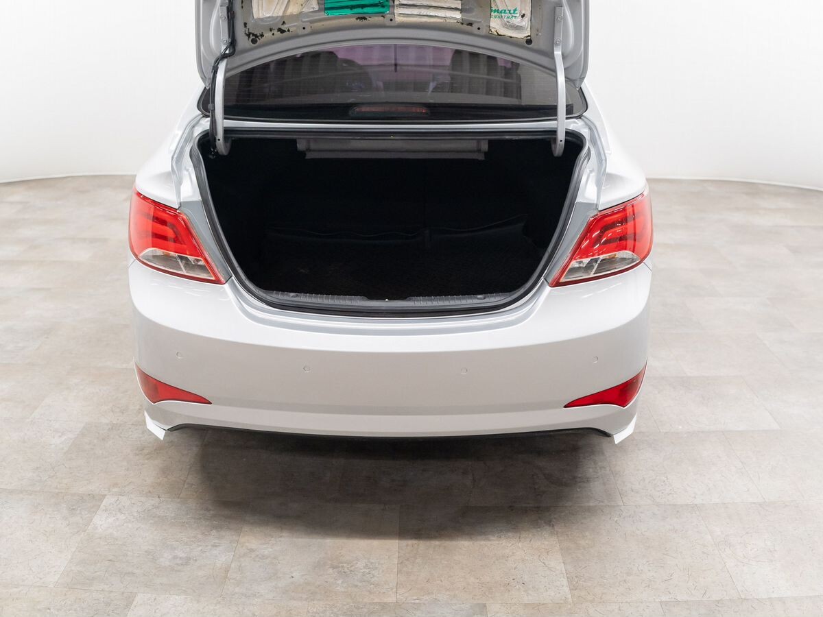 Hyundai Solaris 2014 - фото автомобиля