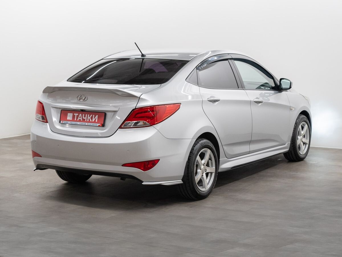 Hyundai Solaris 2014 - фото автомобиля