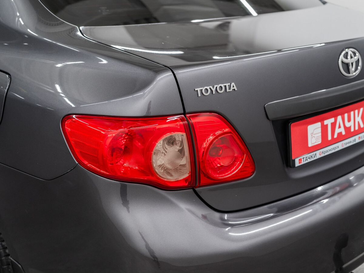 Toyota Corolla 2009 - фото автомобиля
