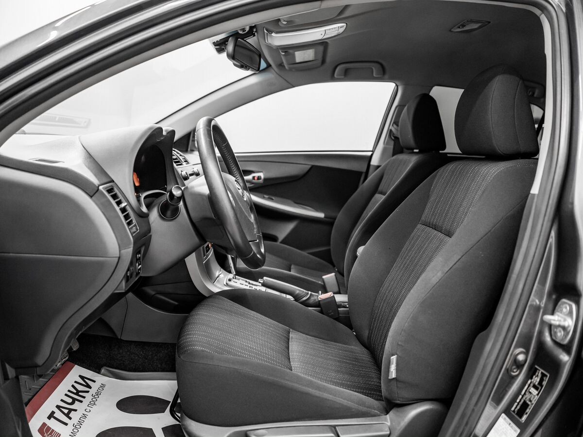 Toyota Corolla 2009 - фото автомобиля