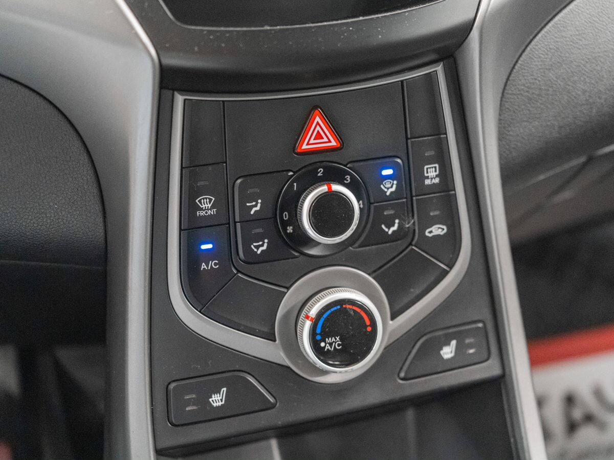 Hyundai Elantra 2014 - фото автомобиля