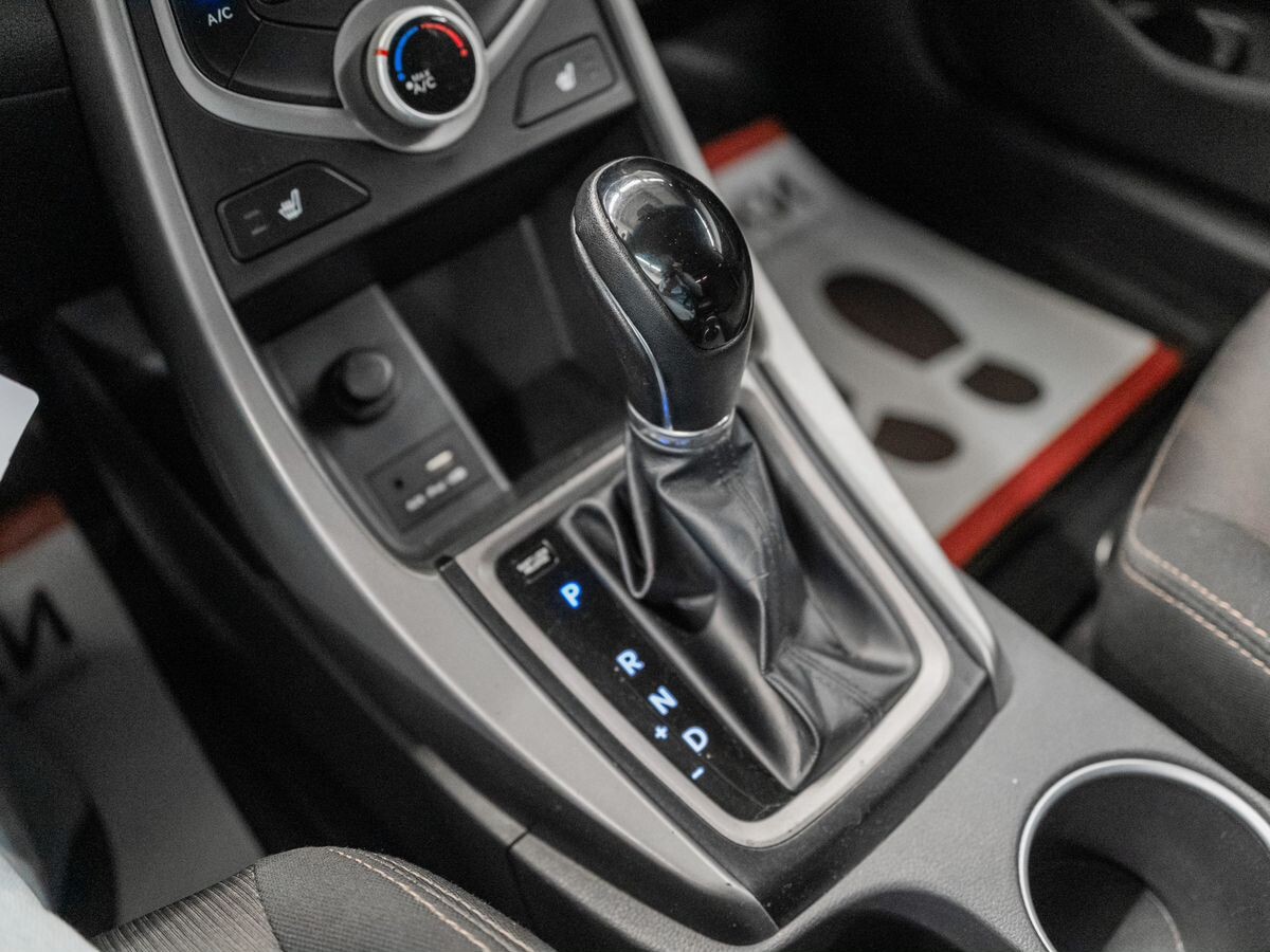 Hyundai Elantra 2014 - фото автомобиля