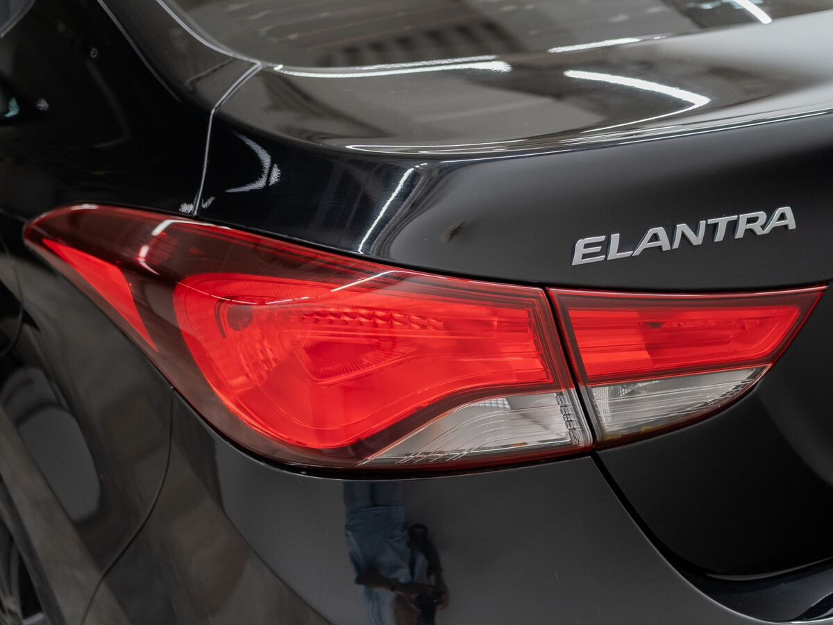 Hyundai Elantra 2014 - фото автомобиля