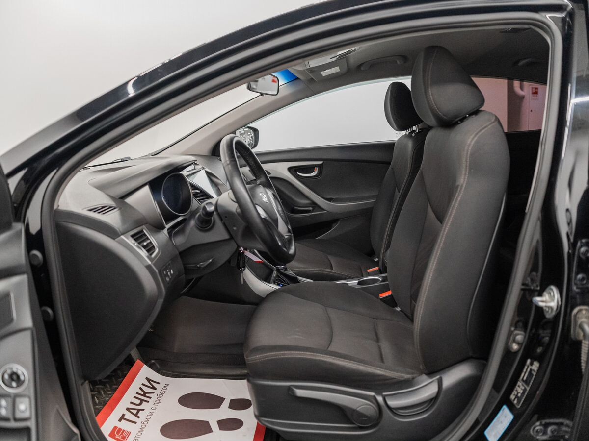 Hyundai Elantra 2014 - фото автомобиля