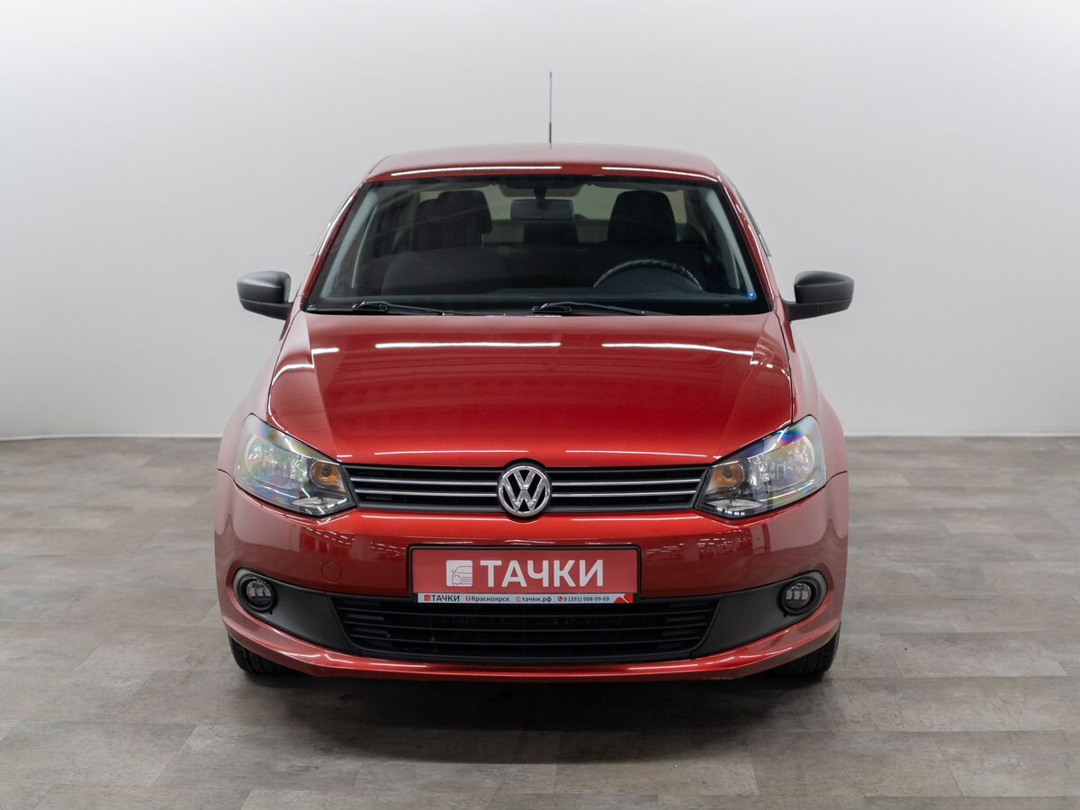 Volkswagen Polo 2011 - фото автомобиля