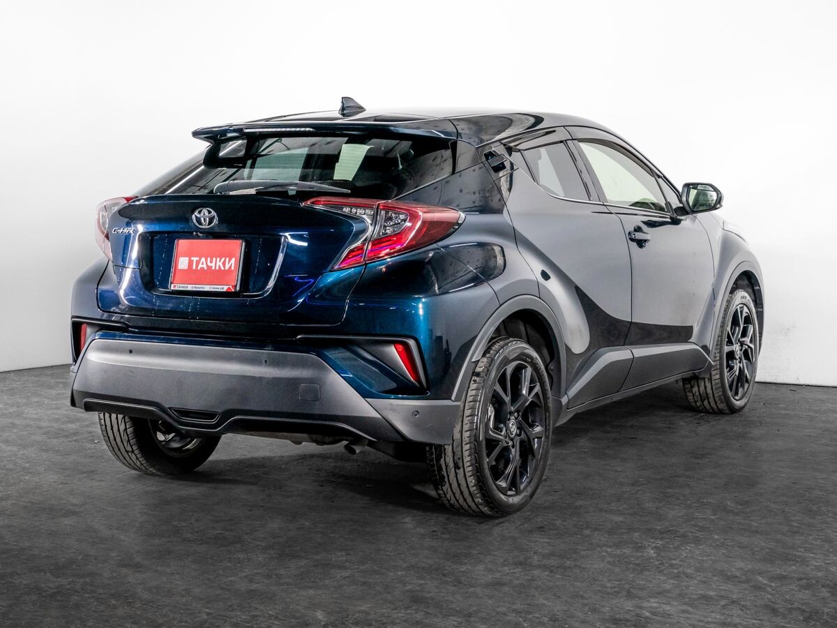 Toyota C-HR 2019 - фото автомобиля