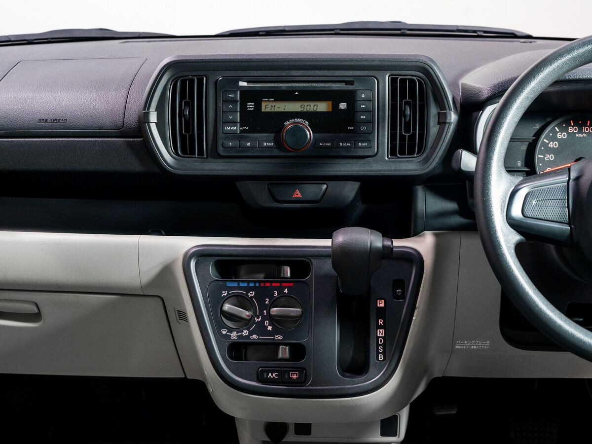 Toyota Passo 2016 - фото автомобиля