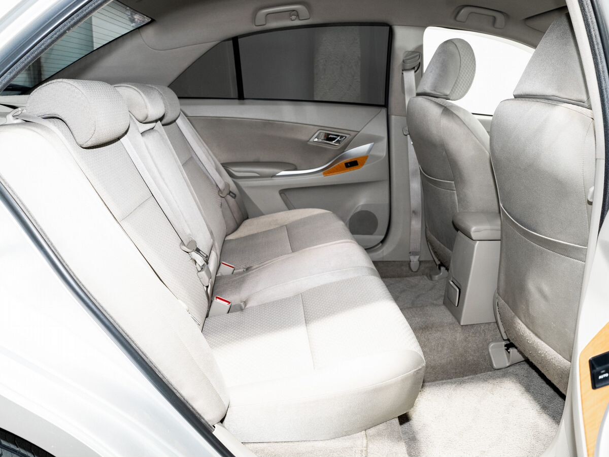 Toyota Premio 2007 - фото автомобиля