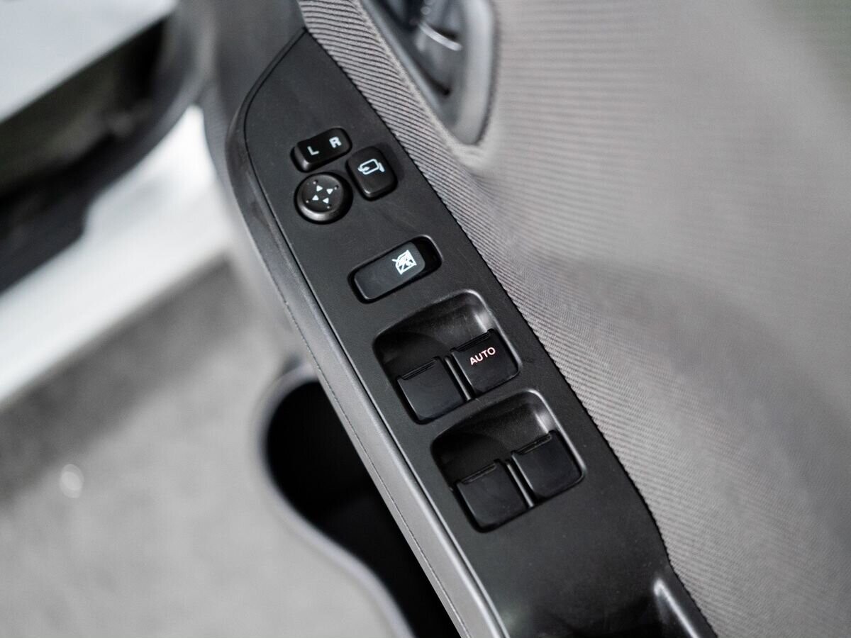 Suzuki Solio 2017 - фото автомобиля
