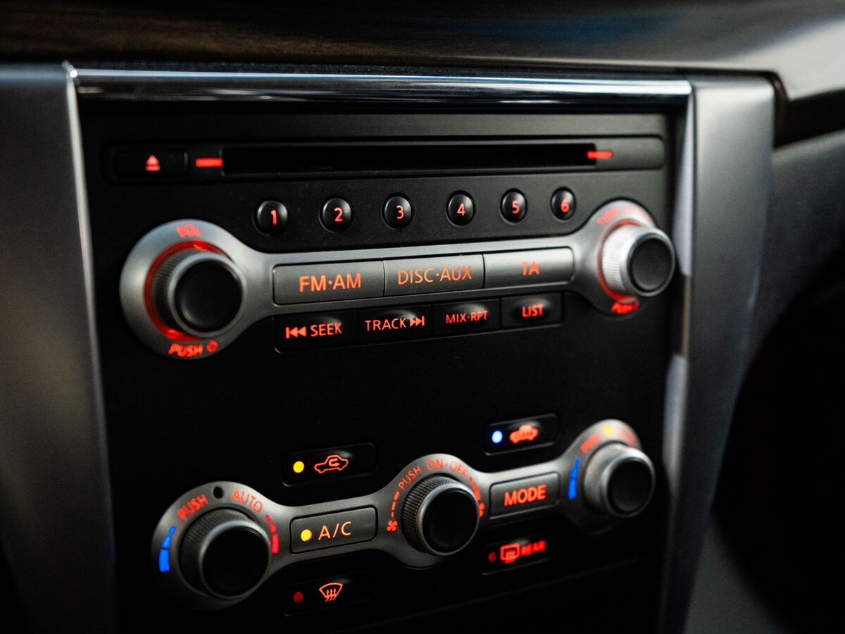 Nissan Teana 2011 - фото автомобиля