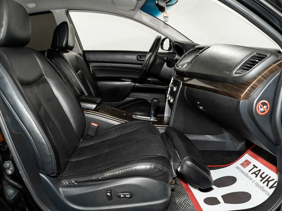 Nissan Teana 2011 - фото автомобиля