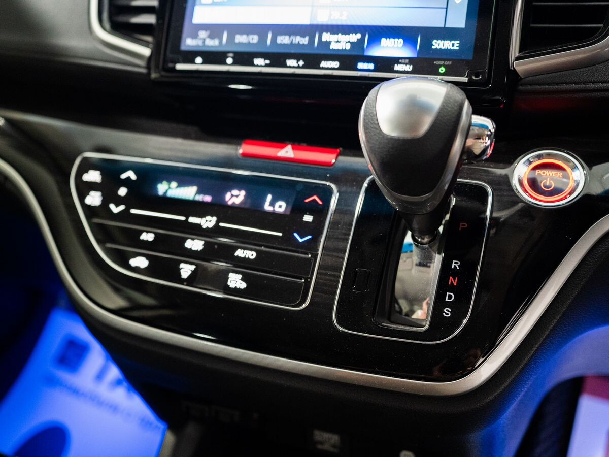 Honda Odyssey 2018 - фото автомобиля