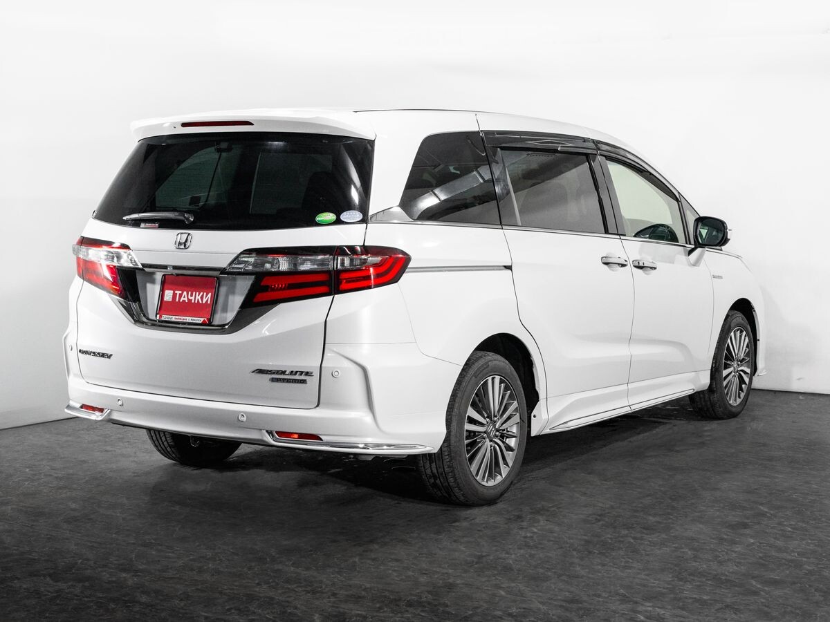 Honda Odyssey 2018 - фото автомобиля