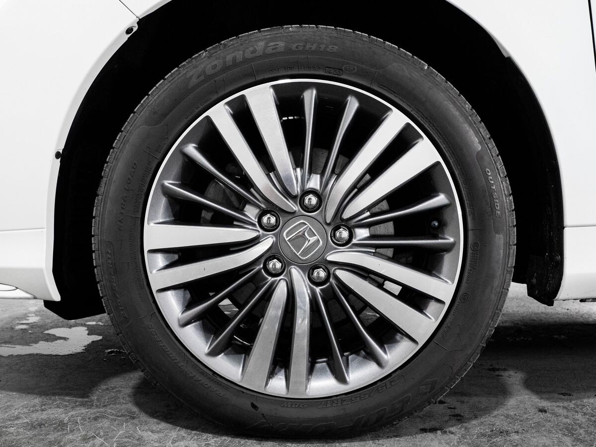 Honda Odyssey 2018 - фото автомобиля
