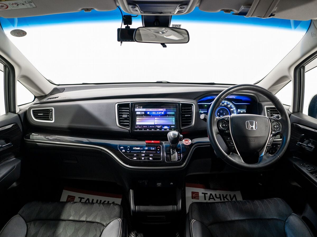 Honda Odyssey 2018 - фото автомобиля