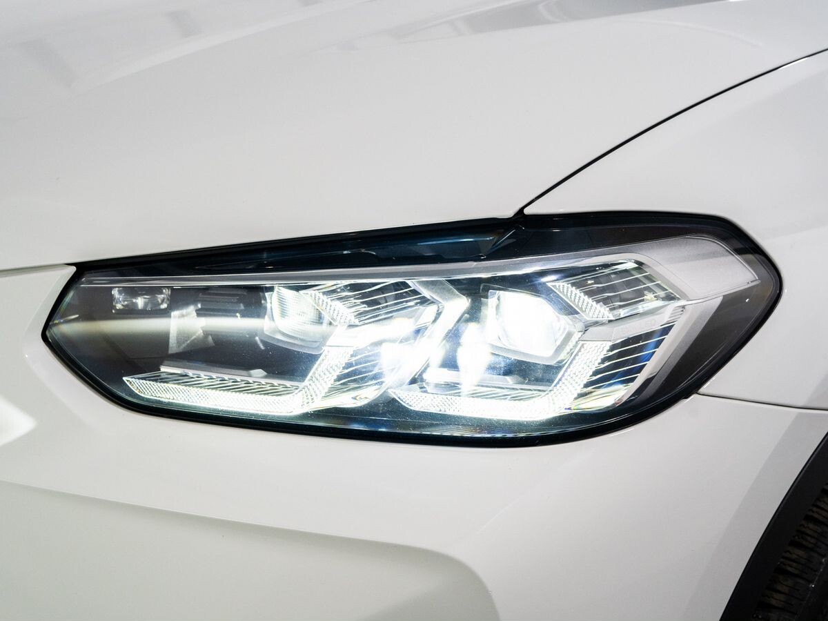 BMW X4 2021 - фото автомобиля