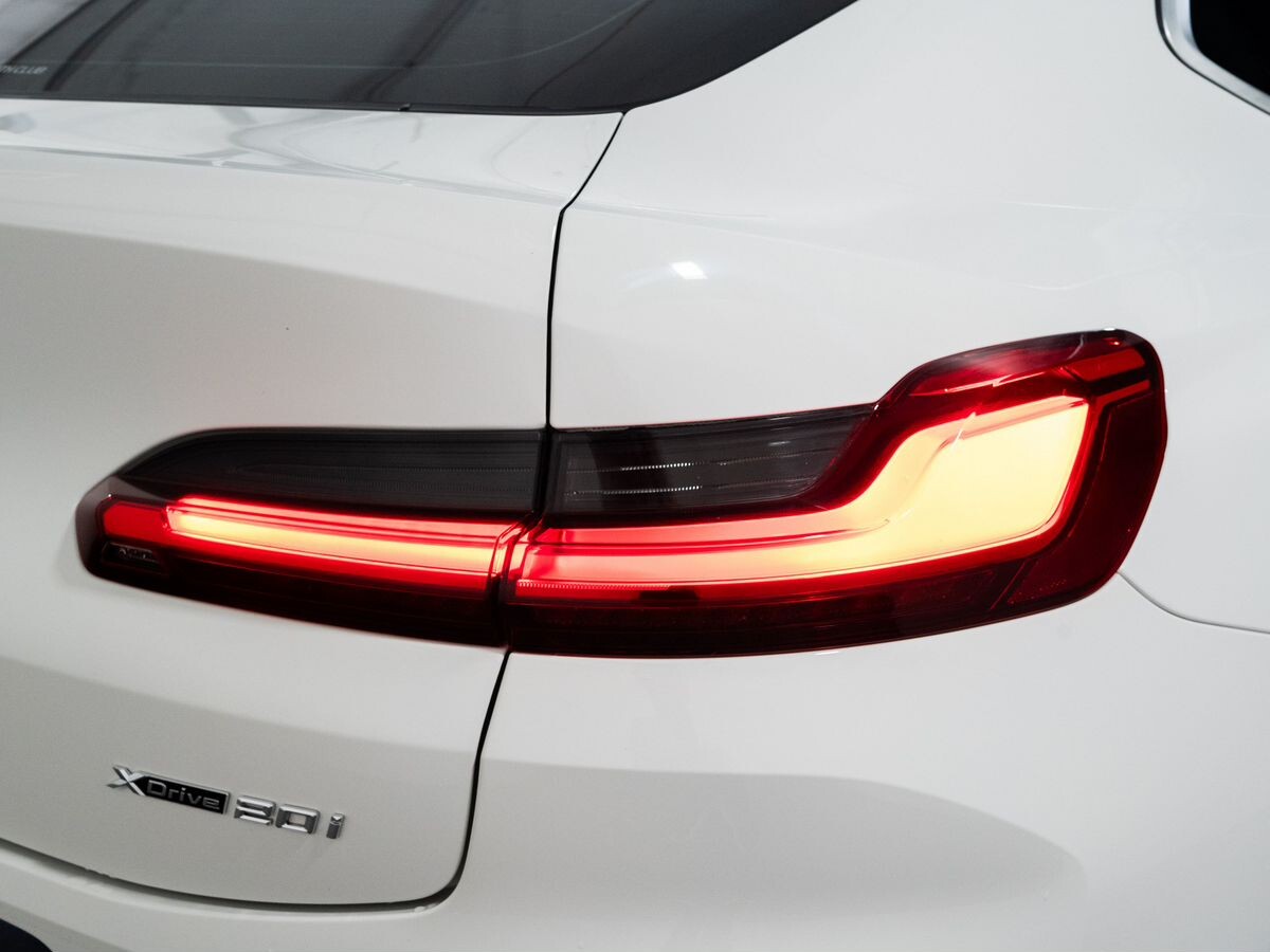 BMW X4 2021 - фото автомобиля
