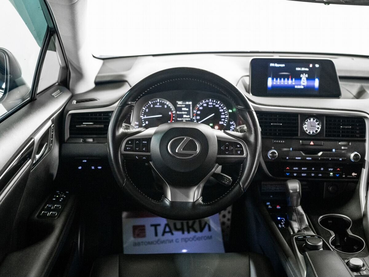 Lexus RX200t 2017 - фото автомобиля