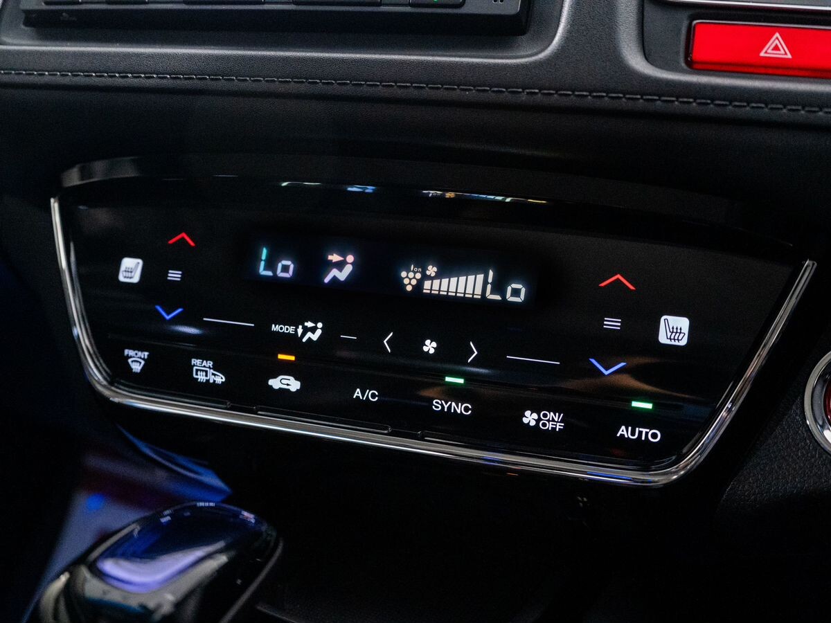 Honda Vezel 2015 - фото автомобиля