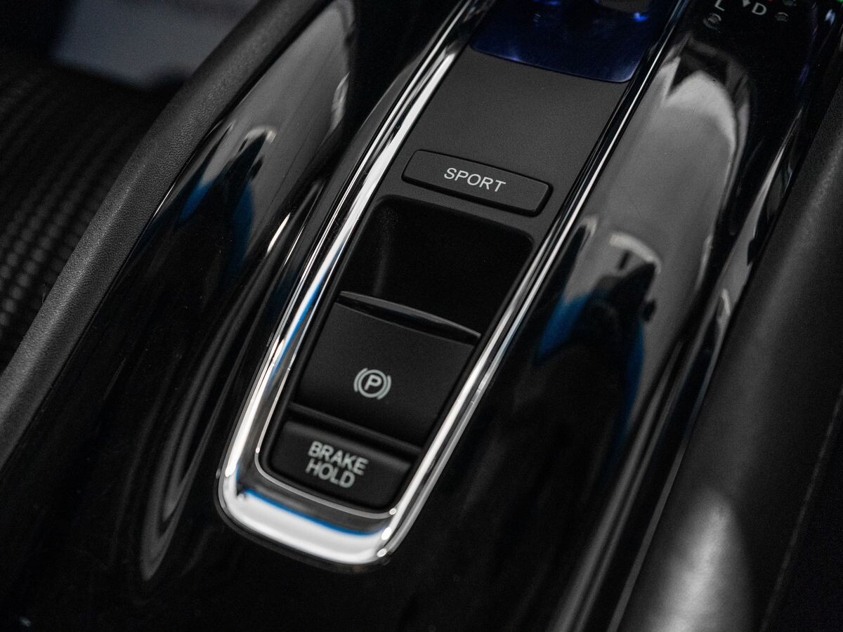 Honda Vezel 2015 - фото автомобиля