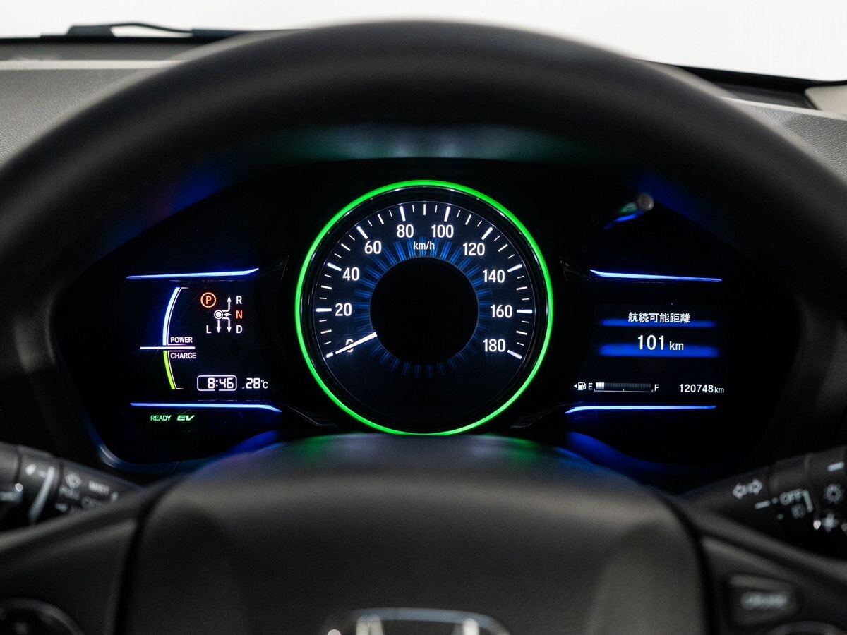 Honda Vezel 2015 - фото автомобиля