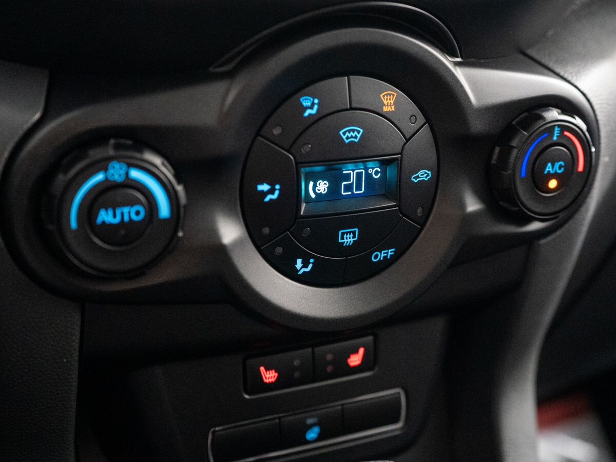 Ford EcoSport 2018 - фото автомобиля