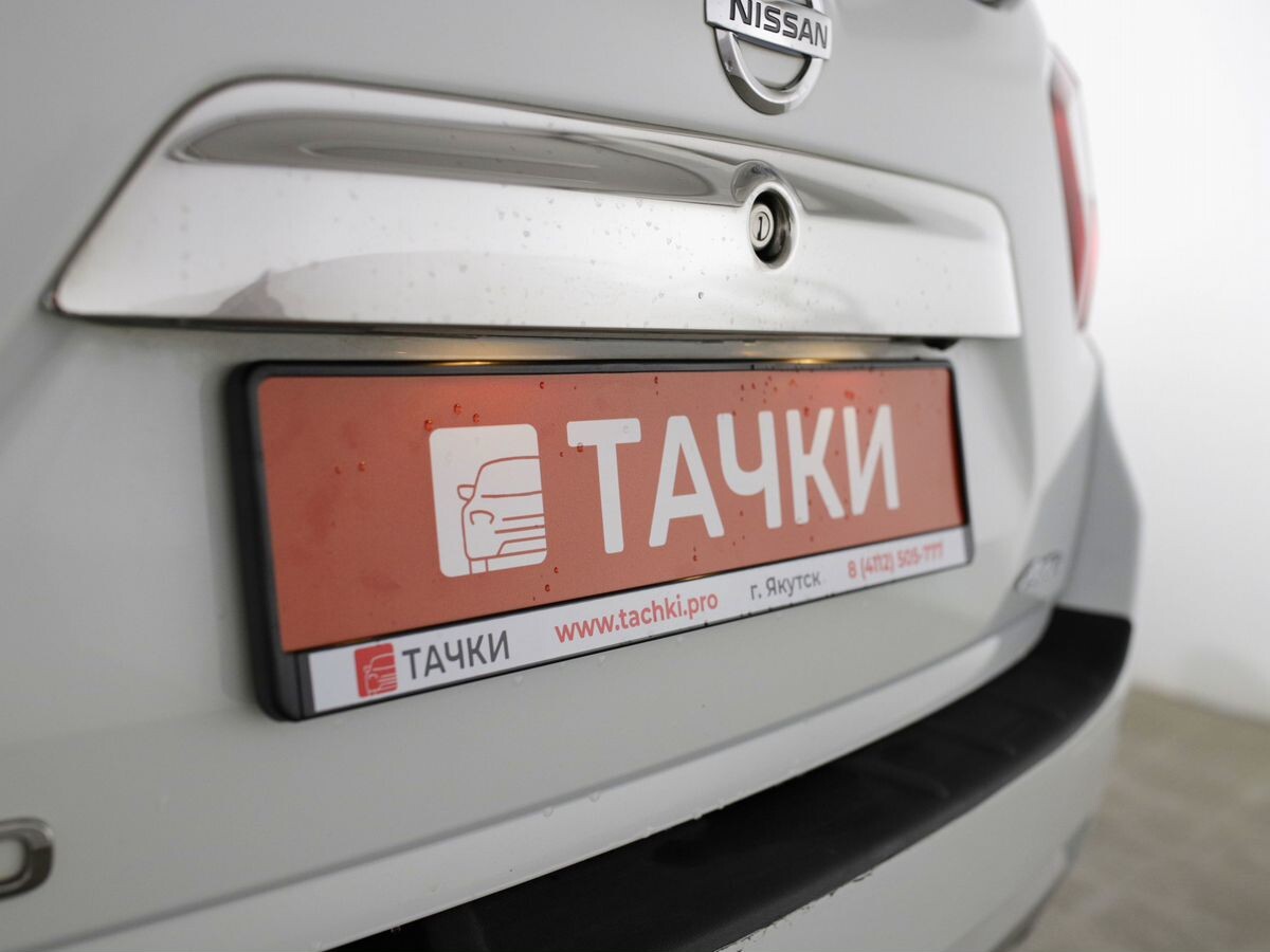 Nissan Terrano 2018 - фото автомобиля