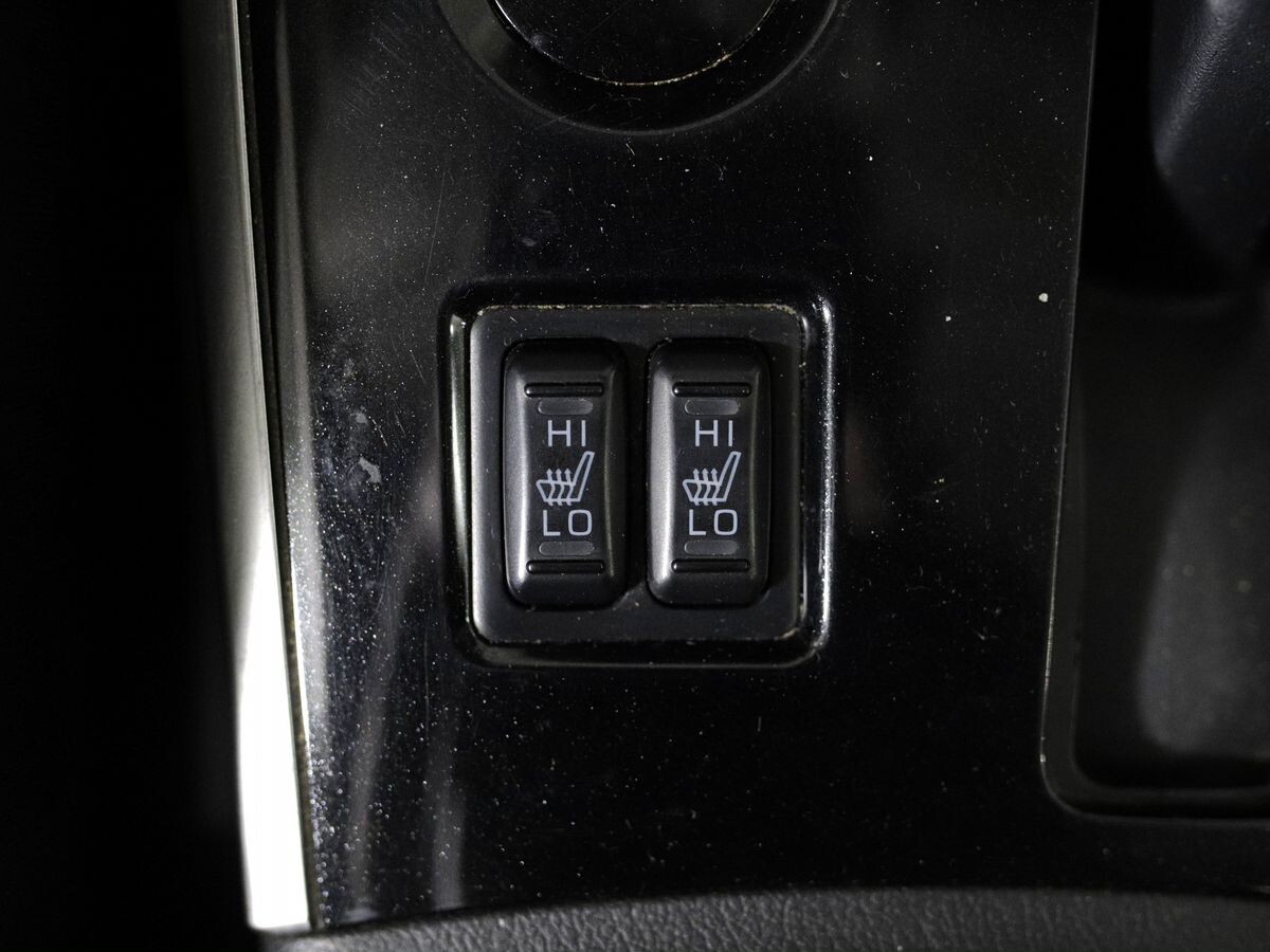 Mitsubishi Outlander 2021 - фото автомобиля