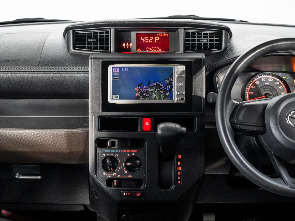 Toyota Roomy 2020 - фото автомобиля