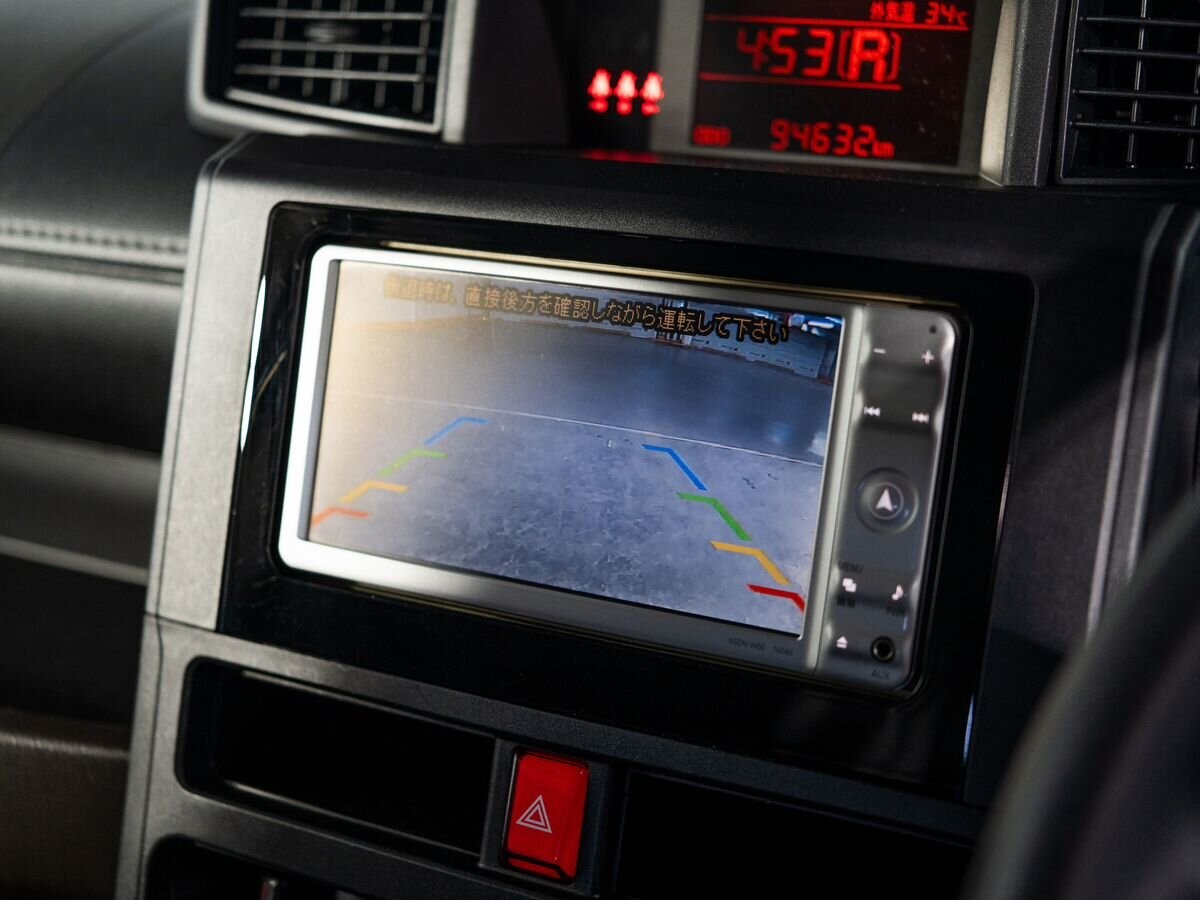 Toyota Roomy 2020 - фото автомобиля