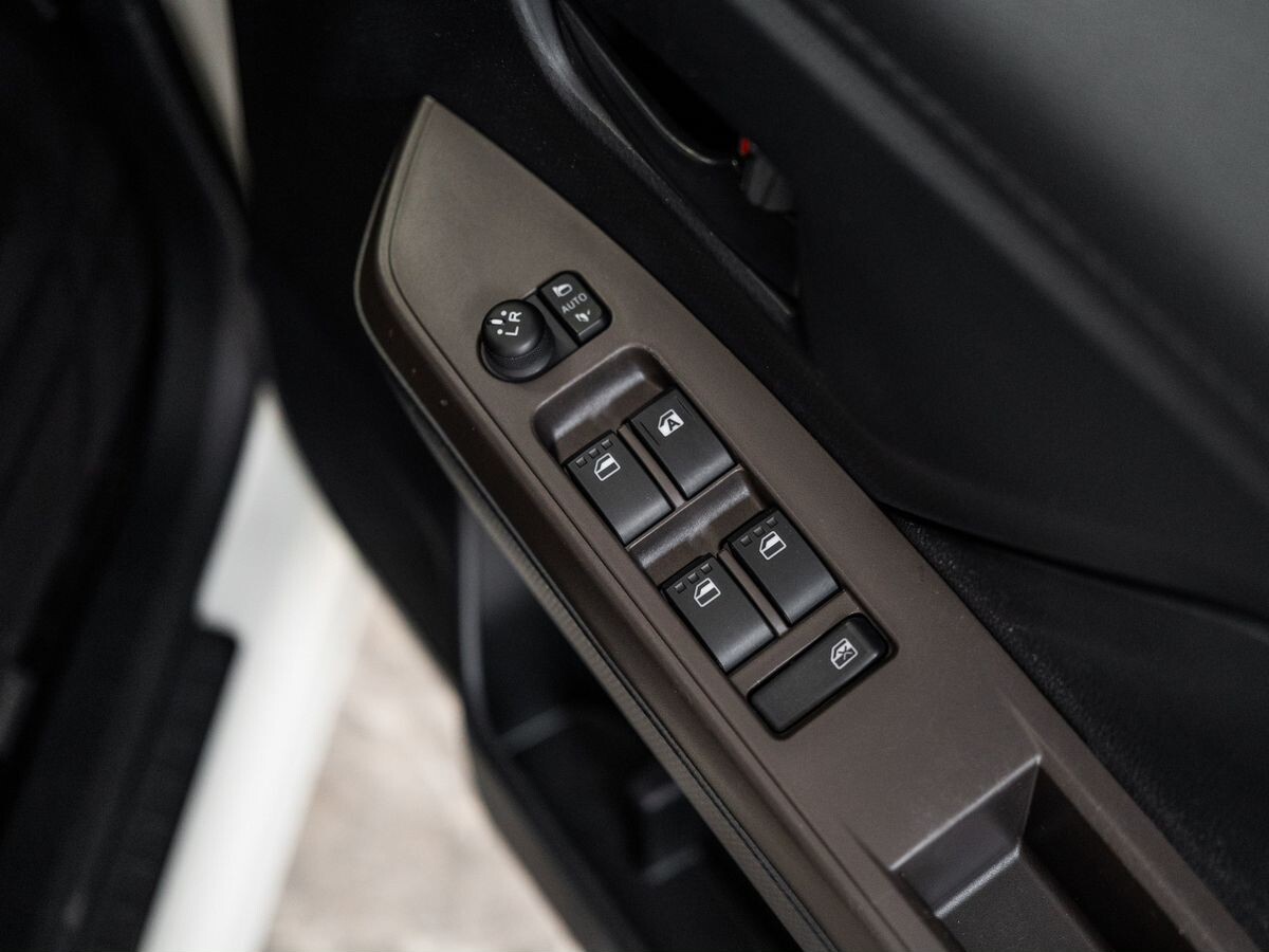 Toyota Roomy 2020 - фото автомобиля