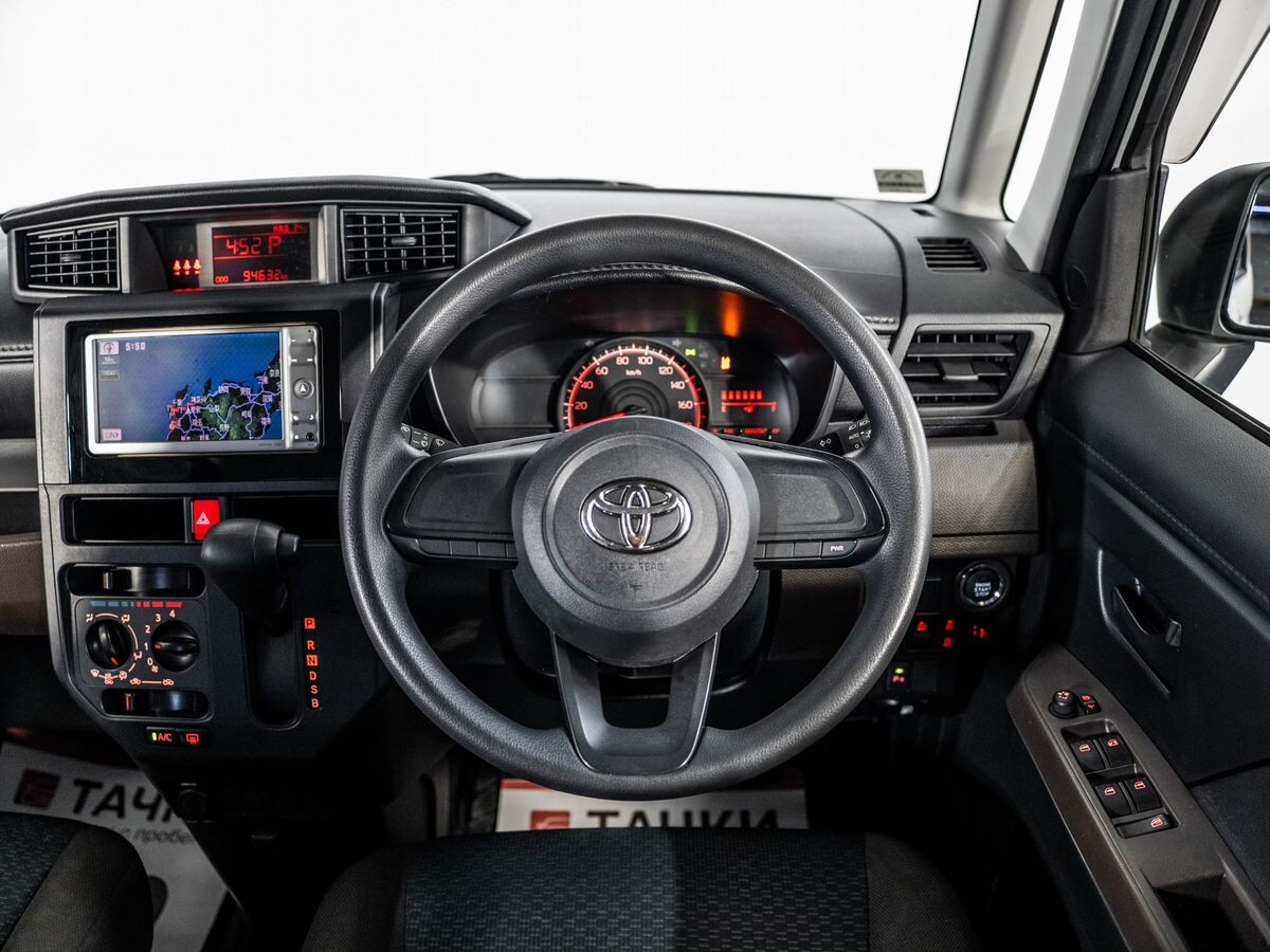 Toyota Roomy 2020 - фото автомобиля