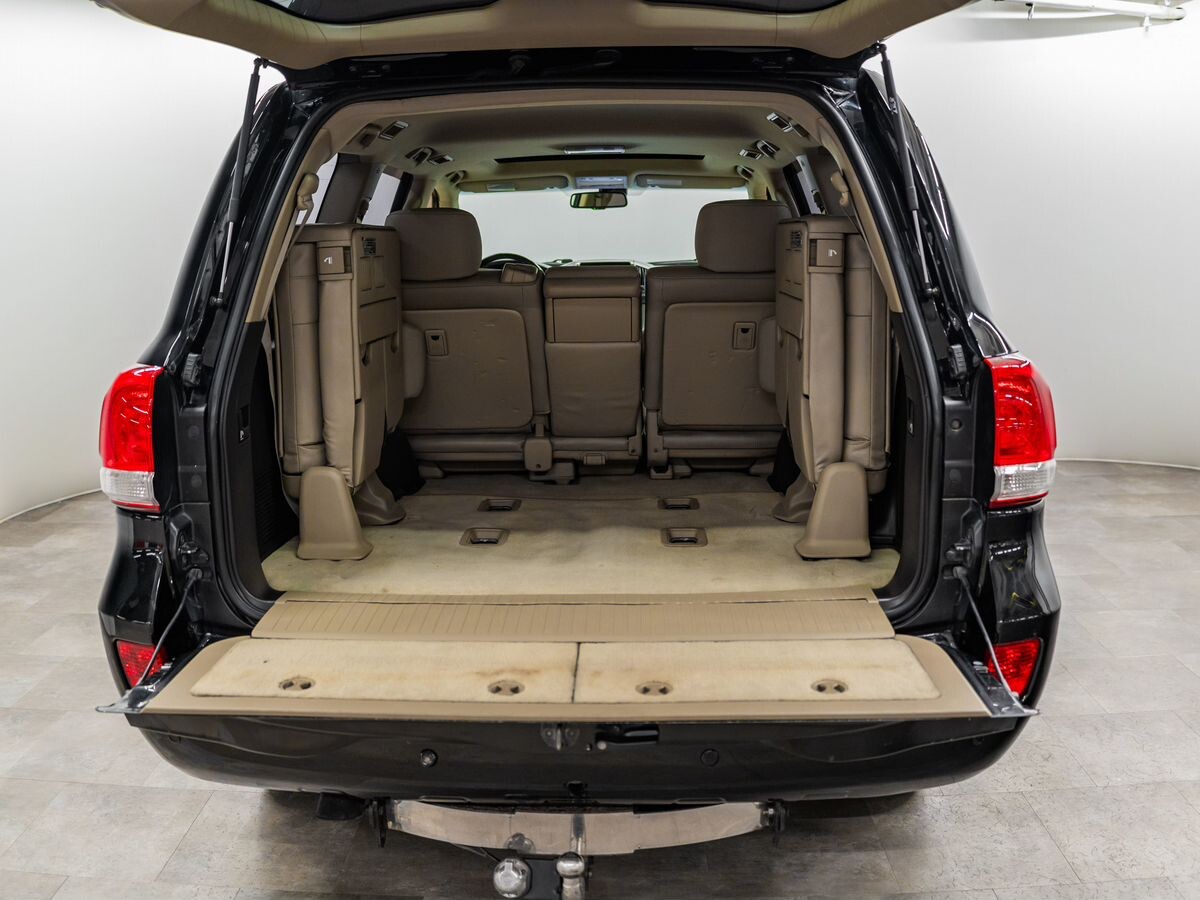 Toyota Land Cruiser 2008 - фото автомобиля