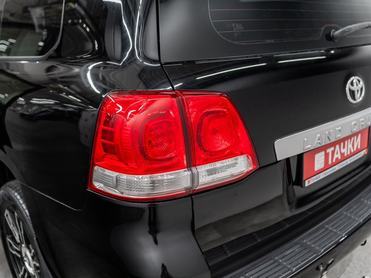 Toyota Land Cruiser 2008 - фото автомобиля